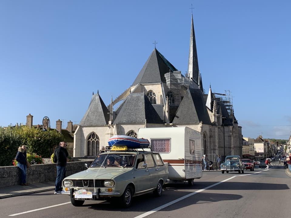 nemours caravane pont.jpg