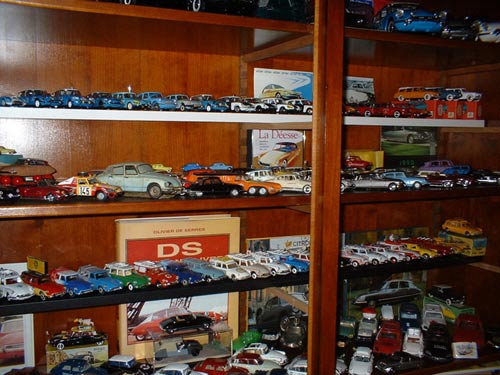 collectionIDS.jpg