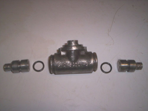 2005 10 18 cylindre frein .jpg