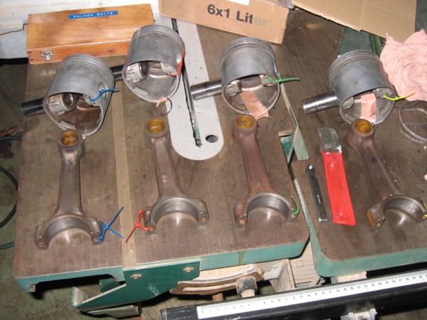 pistons réduit.jpg