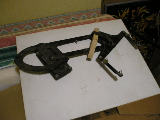 lève vitre.JPG